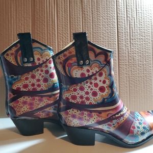 Nomad rain boots